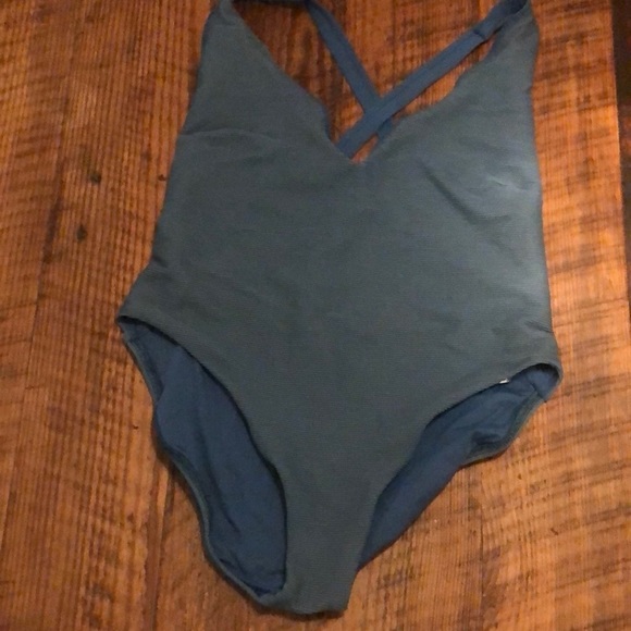 Vitamin A Other - Vitamin A one piece swimsuit teal small